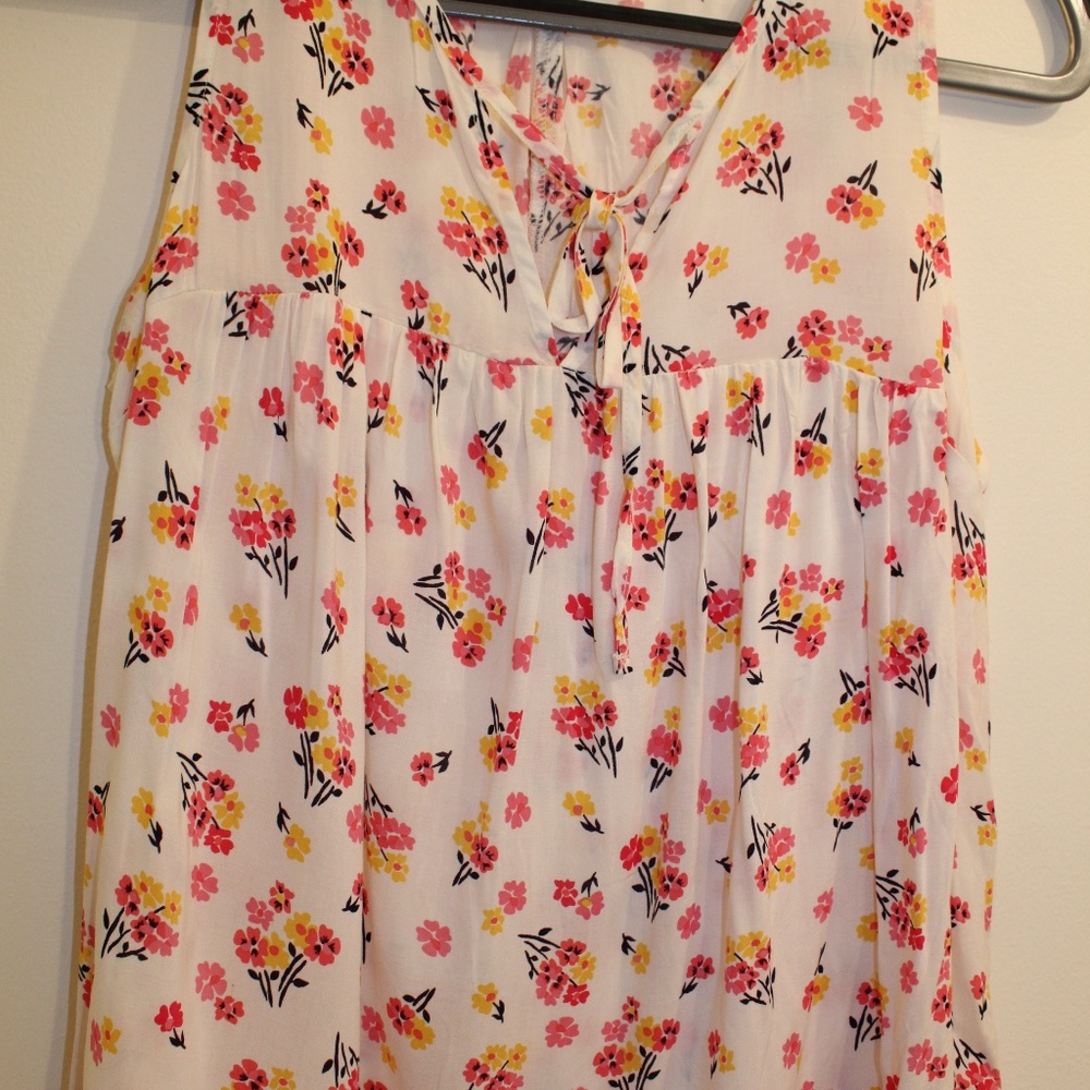 Summery Pink Flowered Top